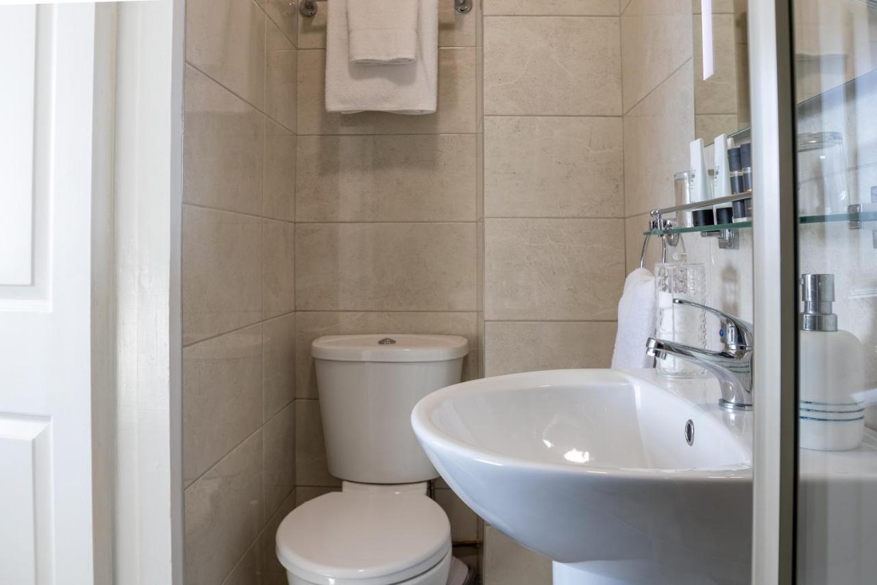 The Waterfront (Adults Only) Hotel Dingle Ngoại thất bức ảnh